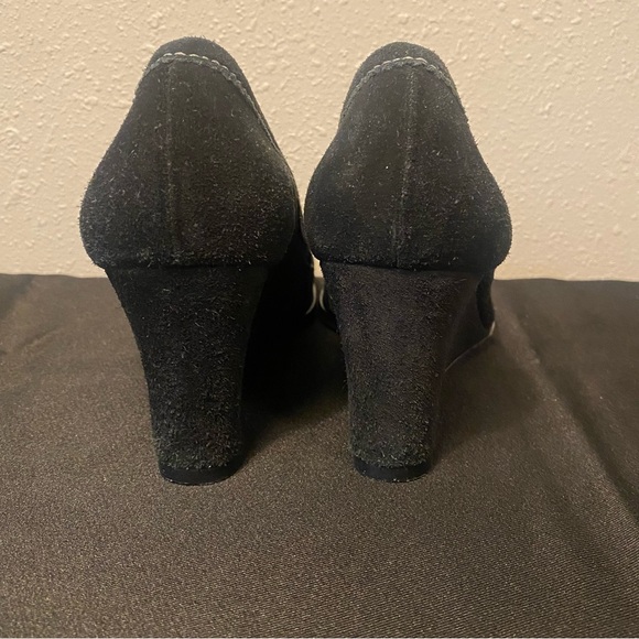 Vintage Alexandra Bartlett Suede Wedge Loafers 8 - Picture 5 of 6